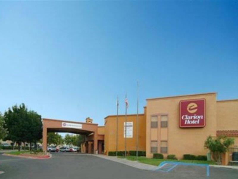 Pan American Inn And Suites アルバカーキ エクステリア 写真
