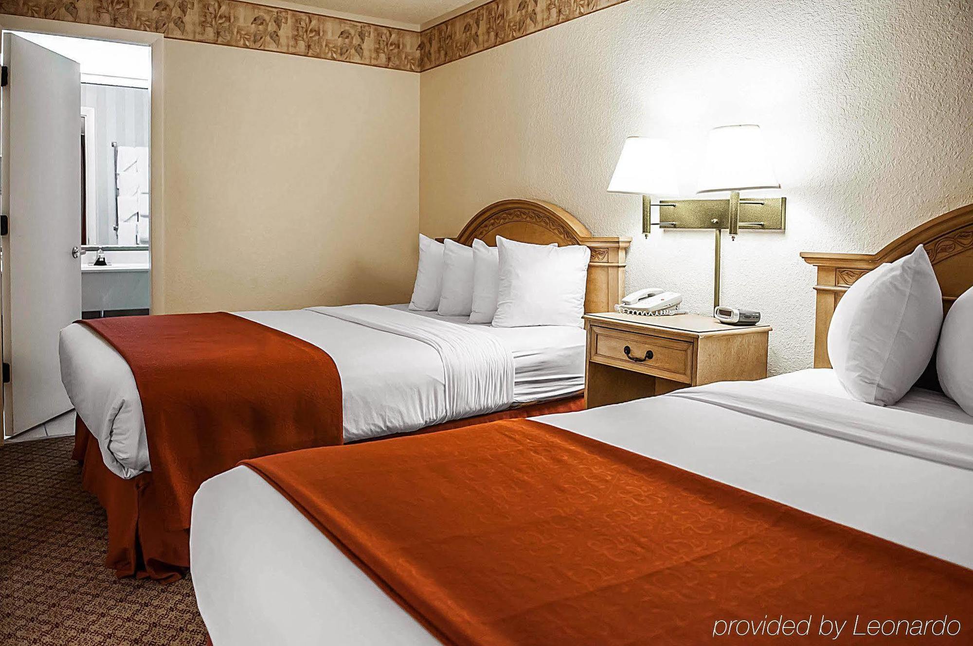 Pan American Inn And Suites アルバカーキ エクステリア 写真