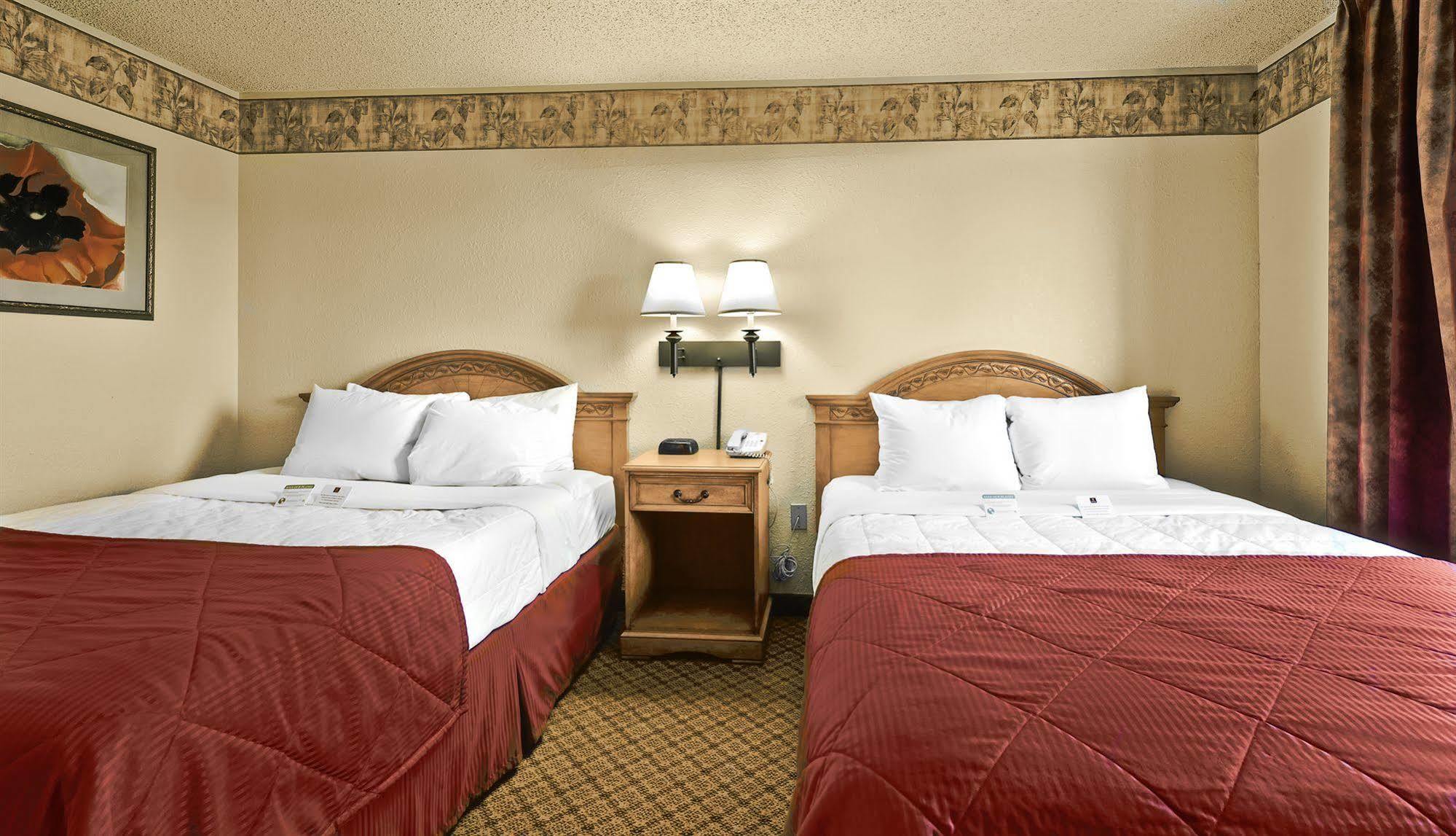 Pan American Inn And Suites アルバカーキ エクステリア 写真