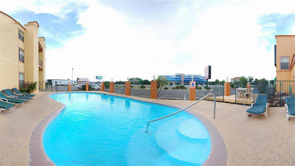 Pan American Inn And Suites アルバカーキ エクステリア 写真
